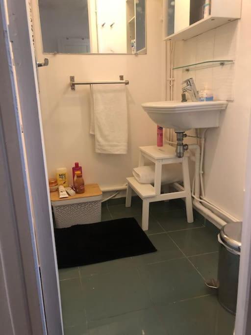 Habitation Cassiopee Apartment ปารีส ภายนอก รูปภาพ